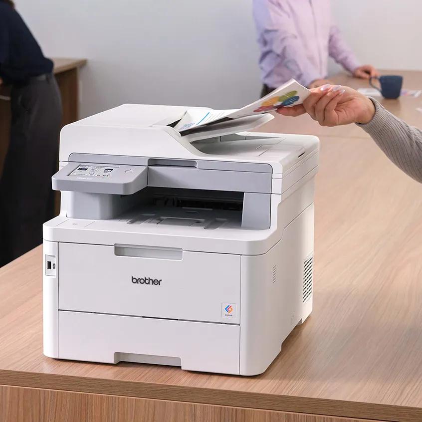 Brother MFC-L8395CDW: alimentador automático de documentos