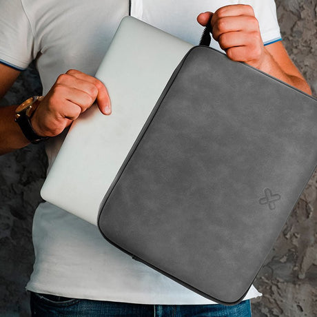 Funda de Gamuzapara Laptop SquareShield Gris - KNS-220GR - Panamá